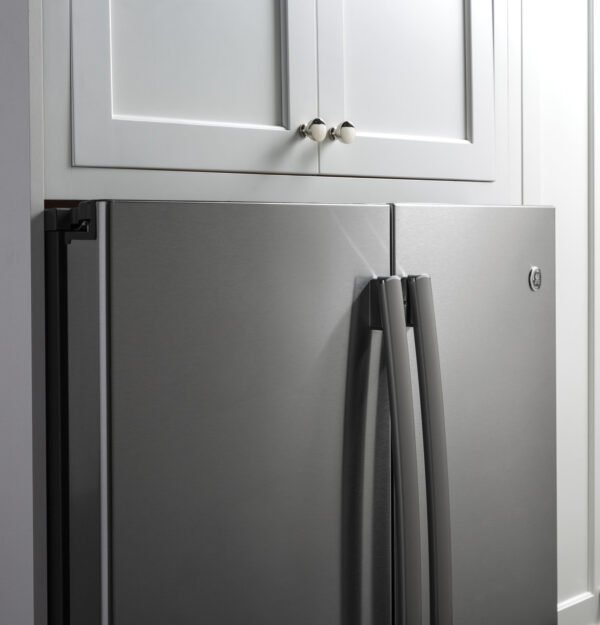 General Electric Series ENERGY STAR 22.1 Cu. Ft. Counter-Depth French-Door Refrigerator with Hands-Free AutoFill - Image 6